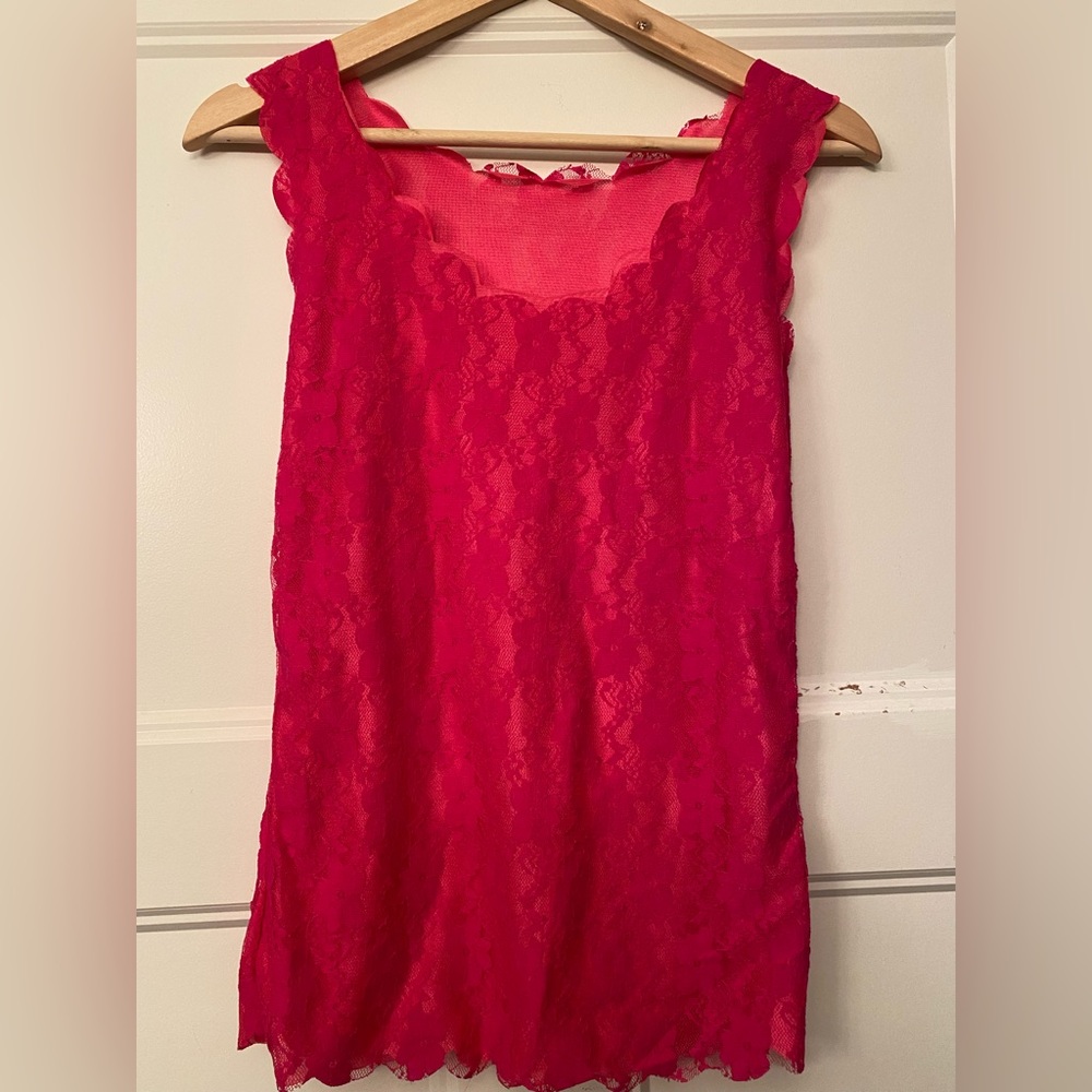 Beautiful lace fuchsia top